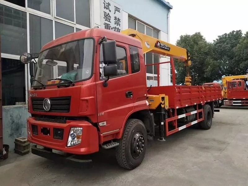 隨車起重設備，你值得重點關注的的行業(yè)發(fā)展趨勢